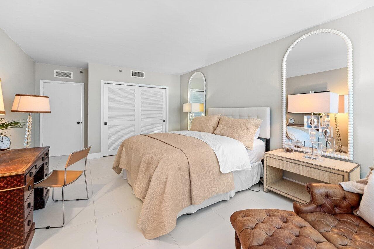 529 S Flagler Drive 8g, West Palm Beach, FL 33401 — photo 19 of 28