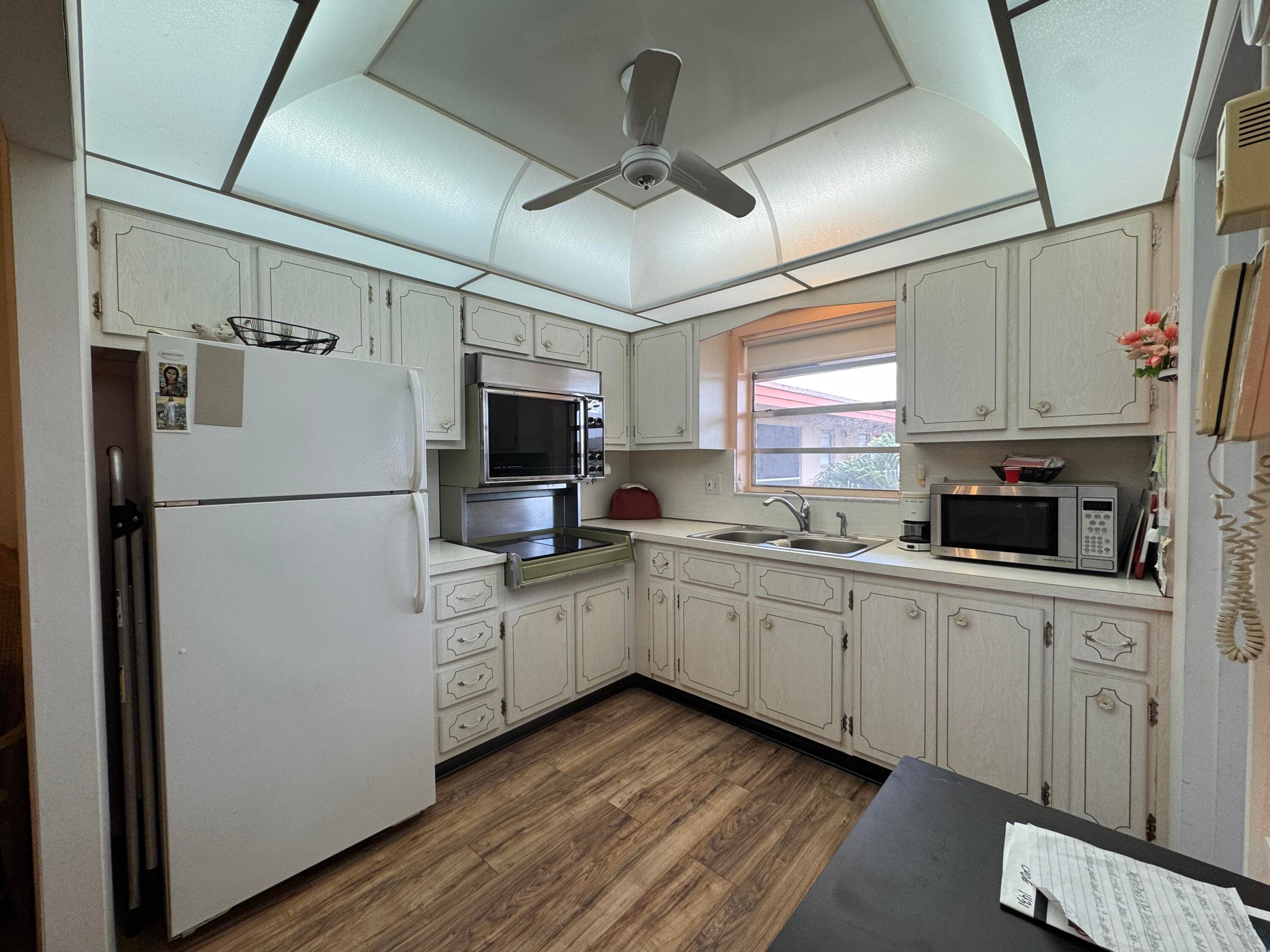 5300 Washington Street P331, Hollywood, FL 33021 — photo 8 of 10