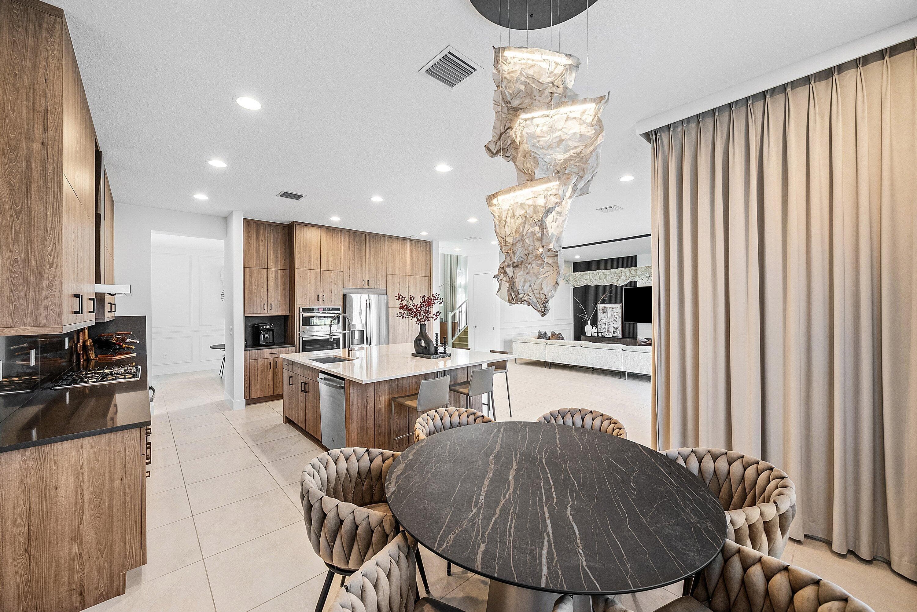 8325 Royal County Down Road, Boca Raton, FL 33434 — photo 15 of 115