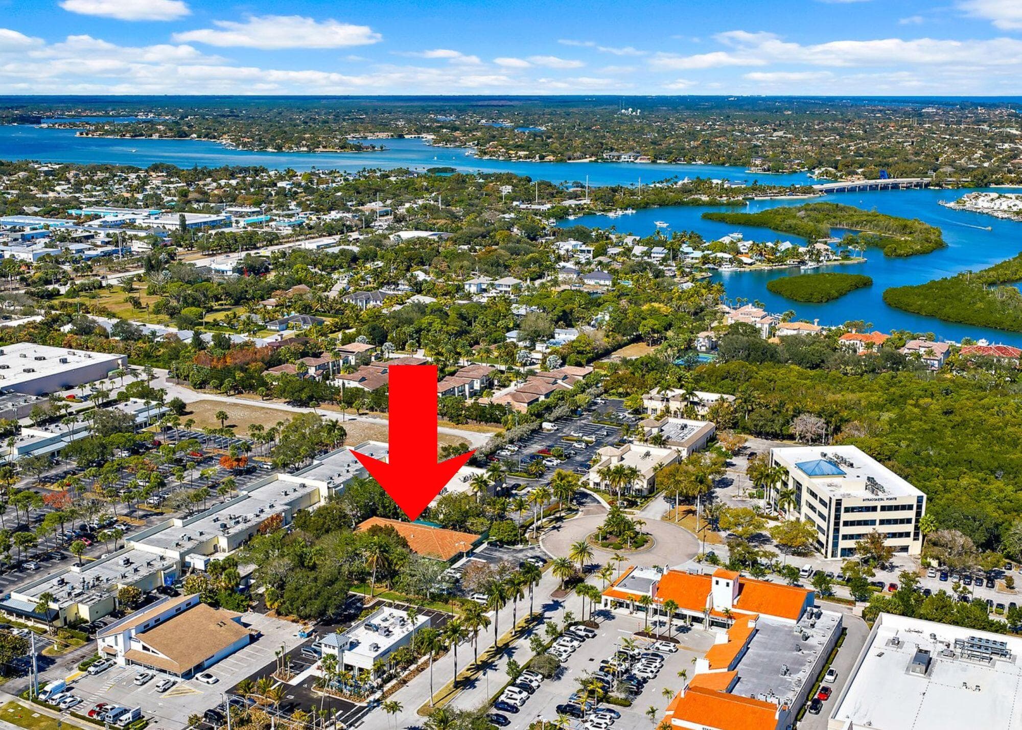 100 Intracoastal Pointe Drive, Jupiter, FL 33477 — photo 2 of 6