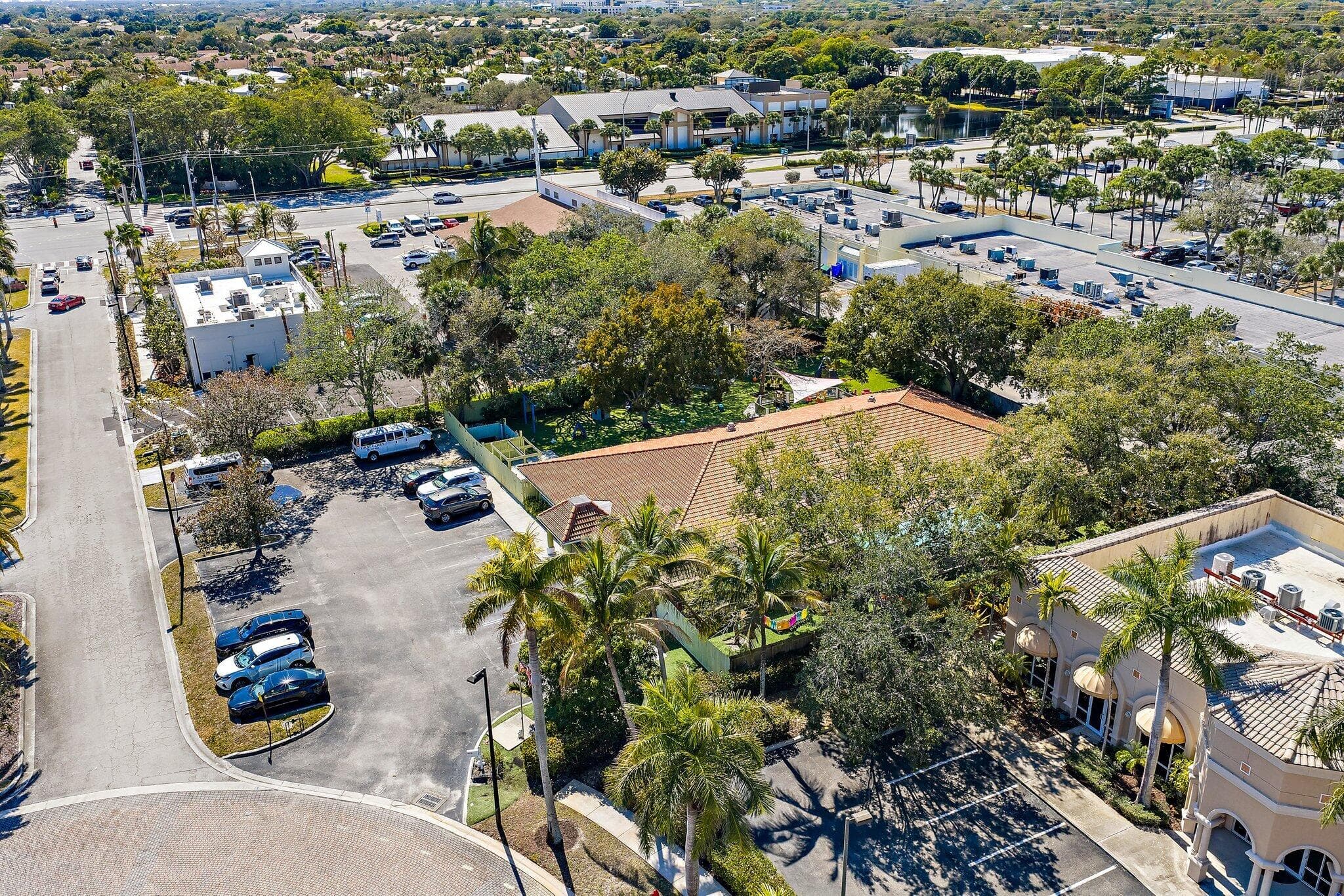 100 Intracoastal Pointe Drive, Jupiter, FL 33477 — photo 6 of 6