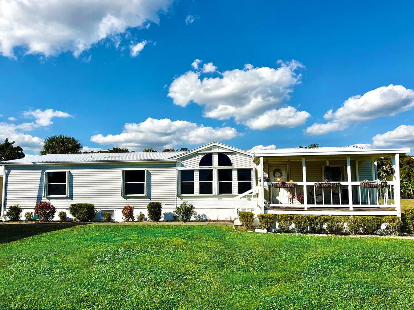 2091 SE 24th Boulevard, Okeechobee, FL 34974 — photo