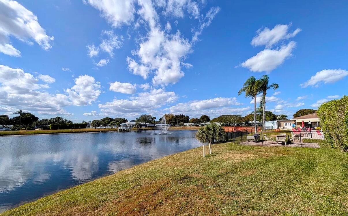 370 High Point Boulevard C, Delray Beach, FL 33445 — photo 36 of 41