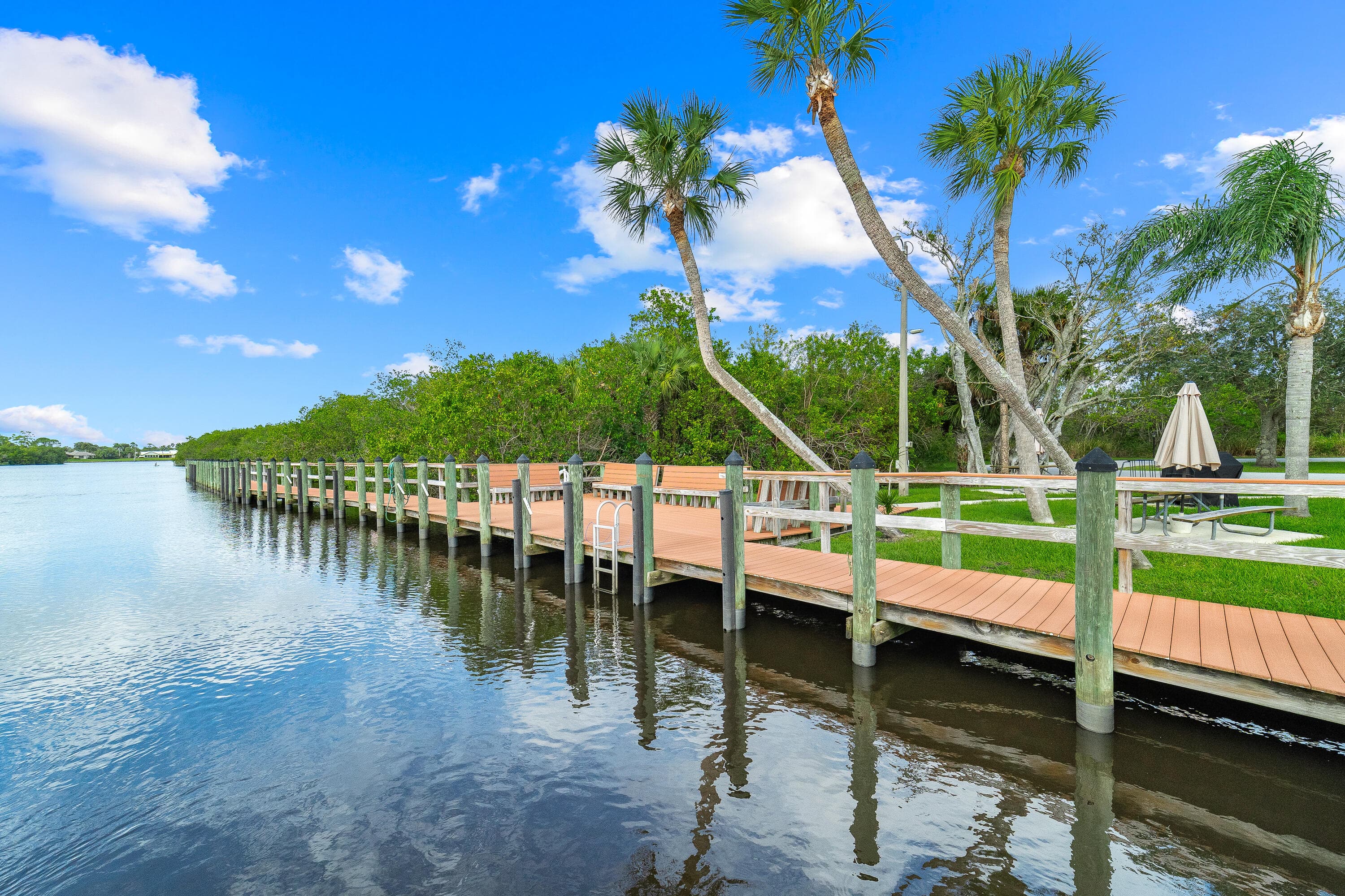 841 SW South River Drive 205, Stuart, FL 34997 — photo 34 of 39