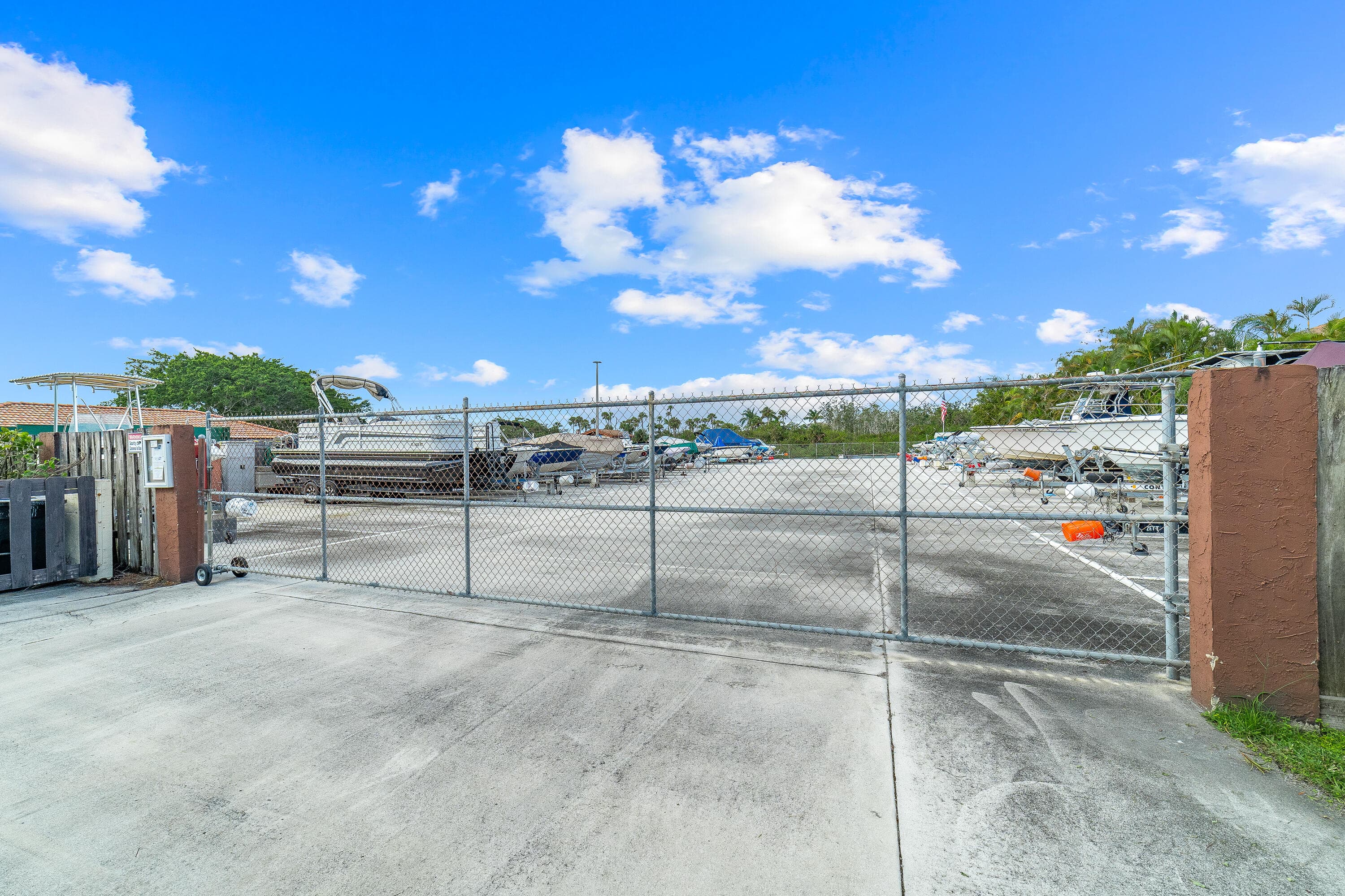841 SW South River Drive 205, Stuart, FL 34997 — photo 38 of 39