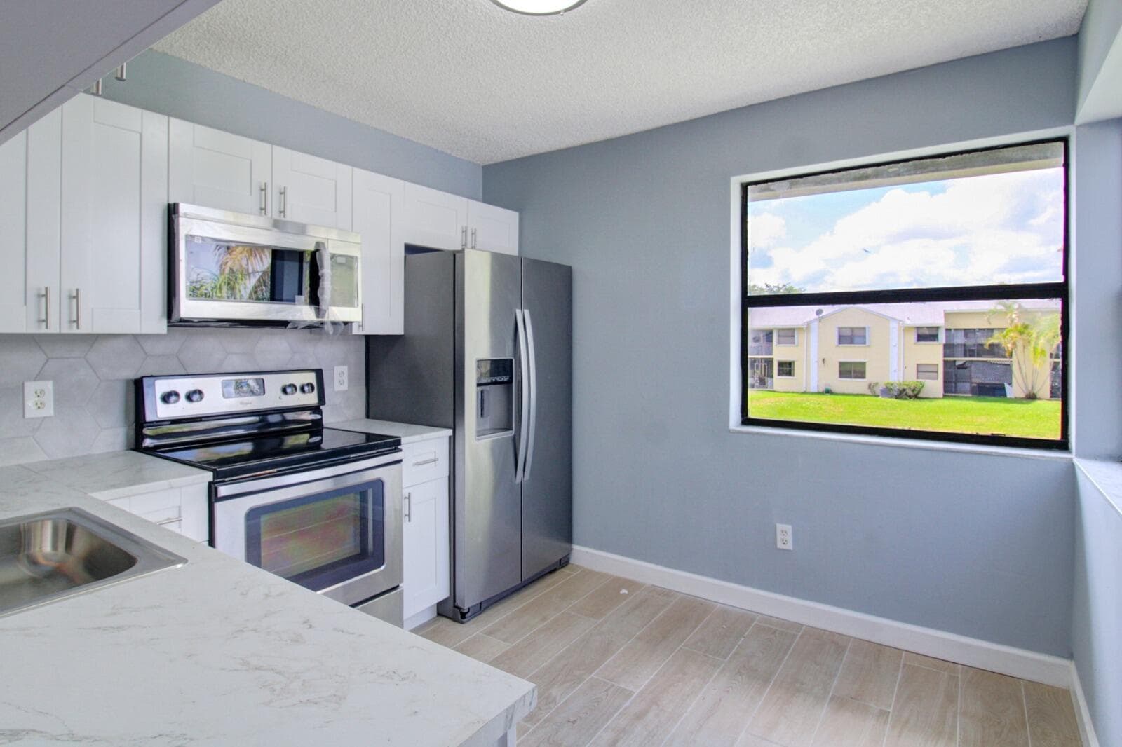960 N Franklin Avenue 960d, Homestead, FL 33034 — photo 12 of 34