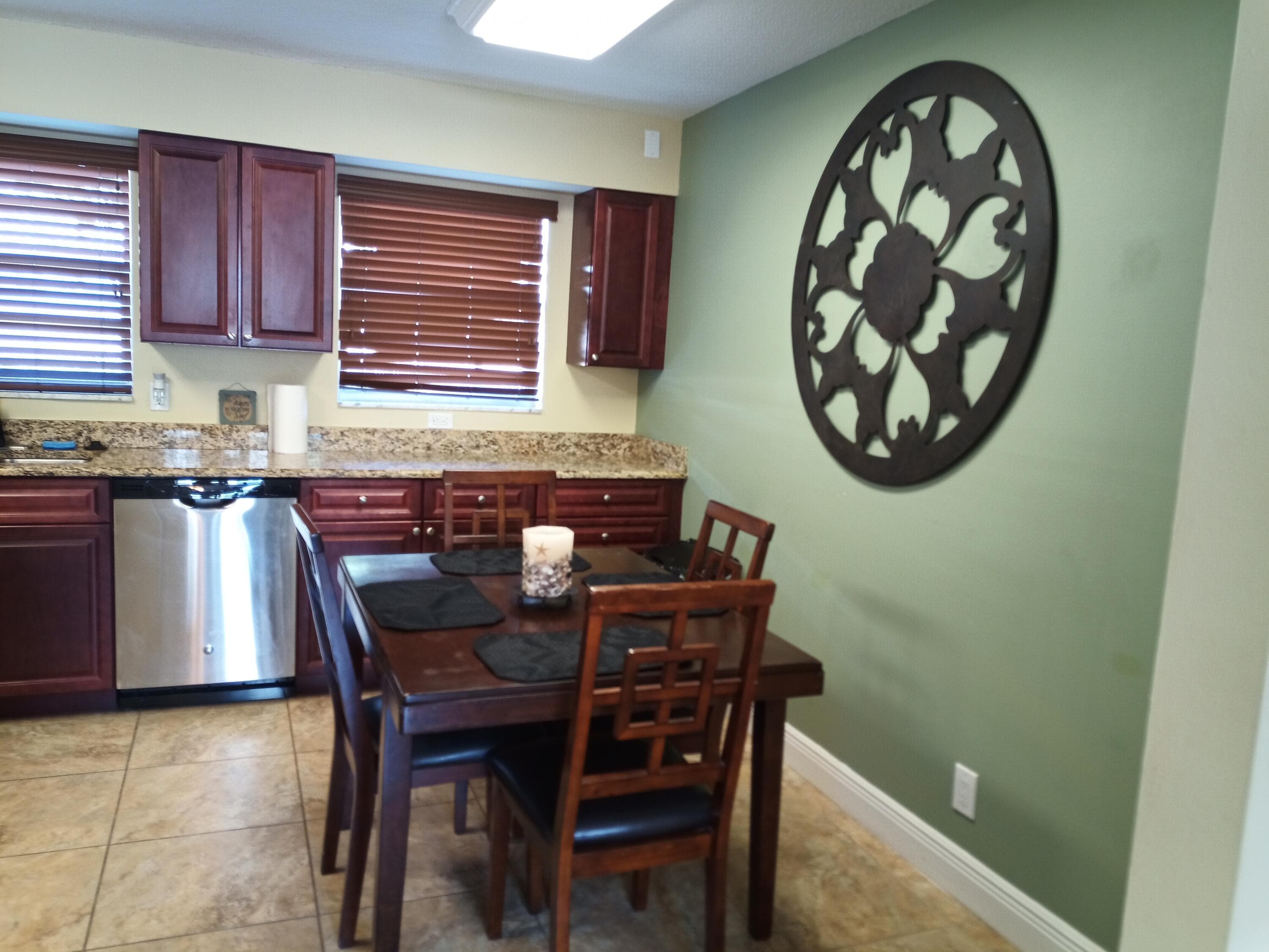 801 Hummingbird Way 104, North Palm Beach, FL 33408 — photo 7 of 24