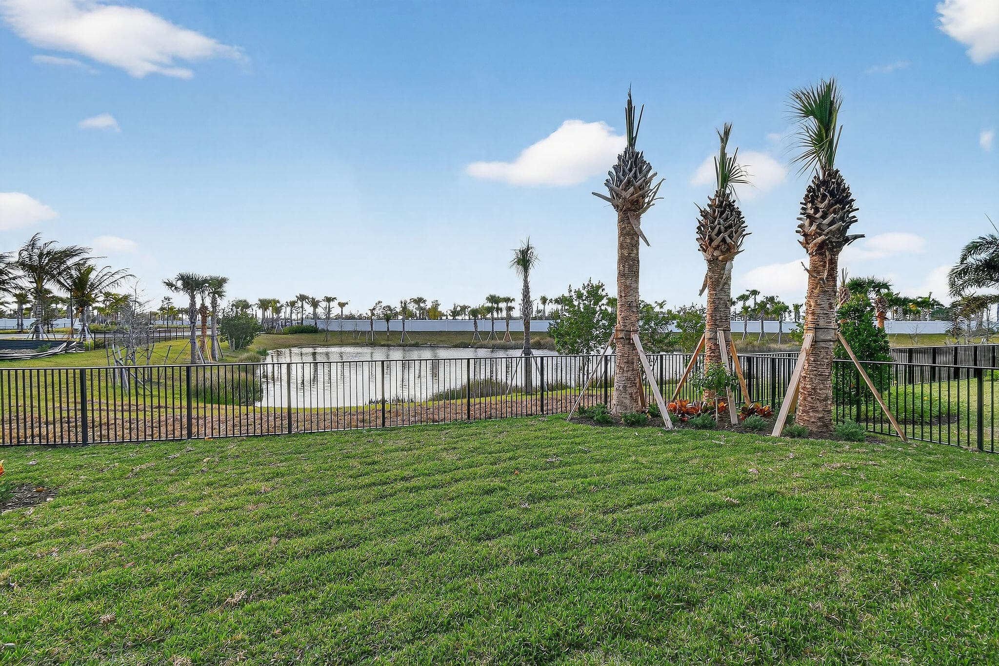 9694 Saint Germain Drive, Palm Beach Gardens, FL 33412 — photo 15 of 48