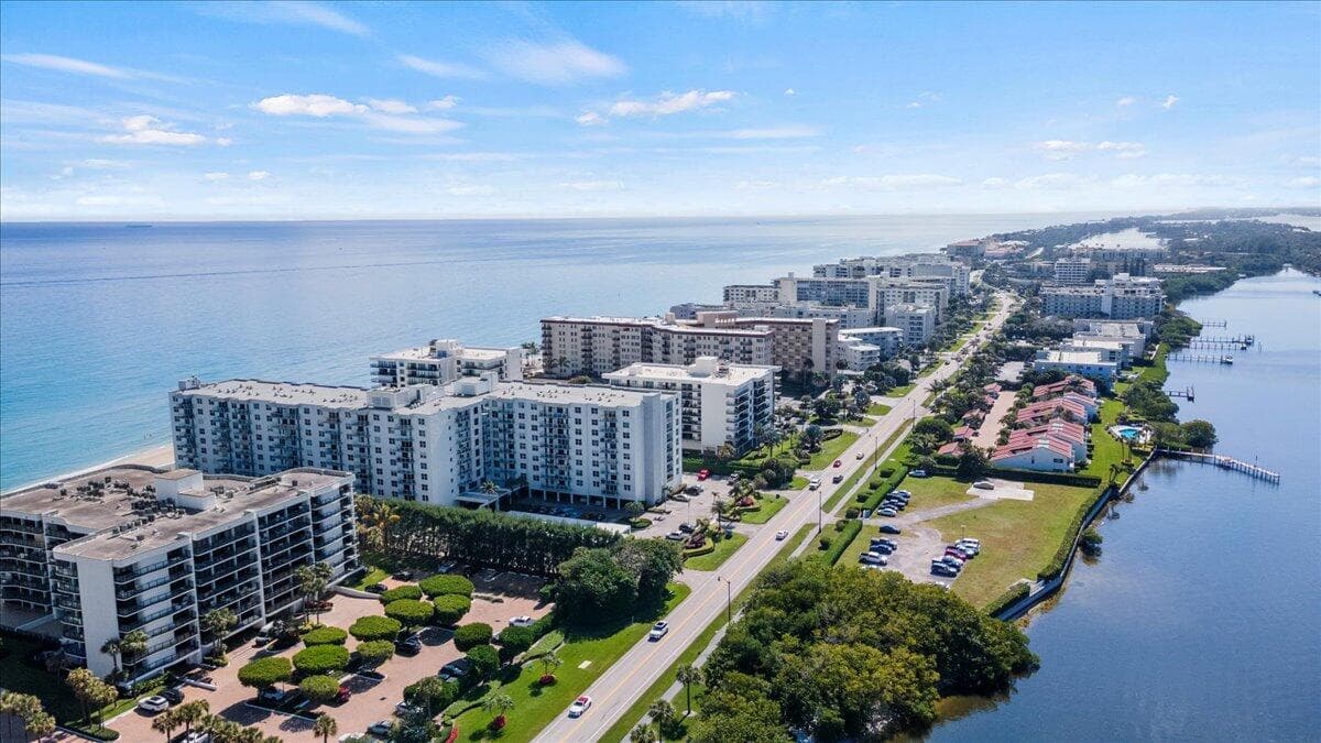 3450 S Ocean Boulevard 812, Palm Beach, FL 33480 — photo 7 of 28