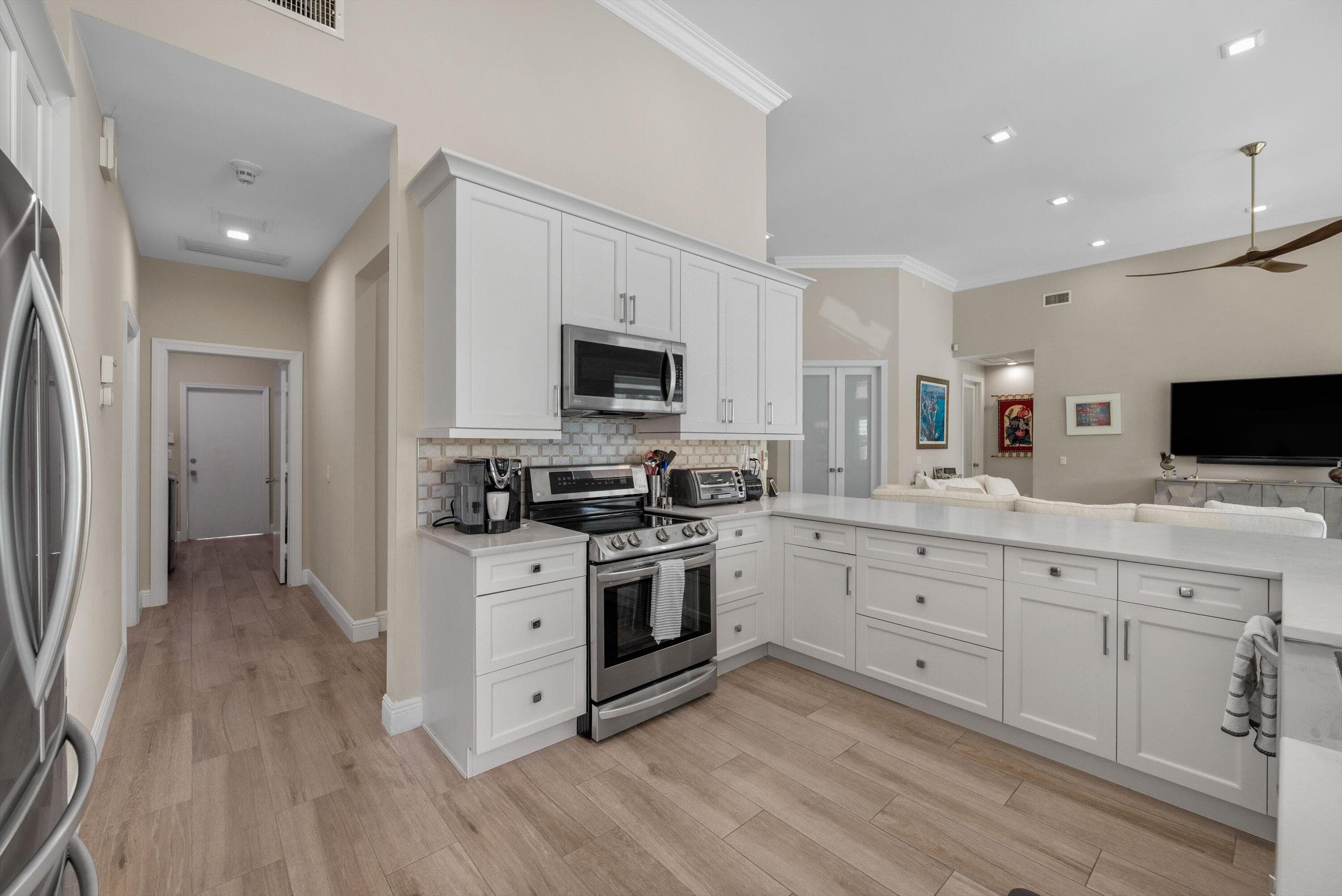 4841 Exeter Estate Lane, Lake Worth, FL 33449 — photo 10 of 60