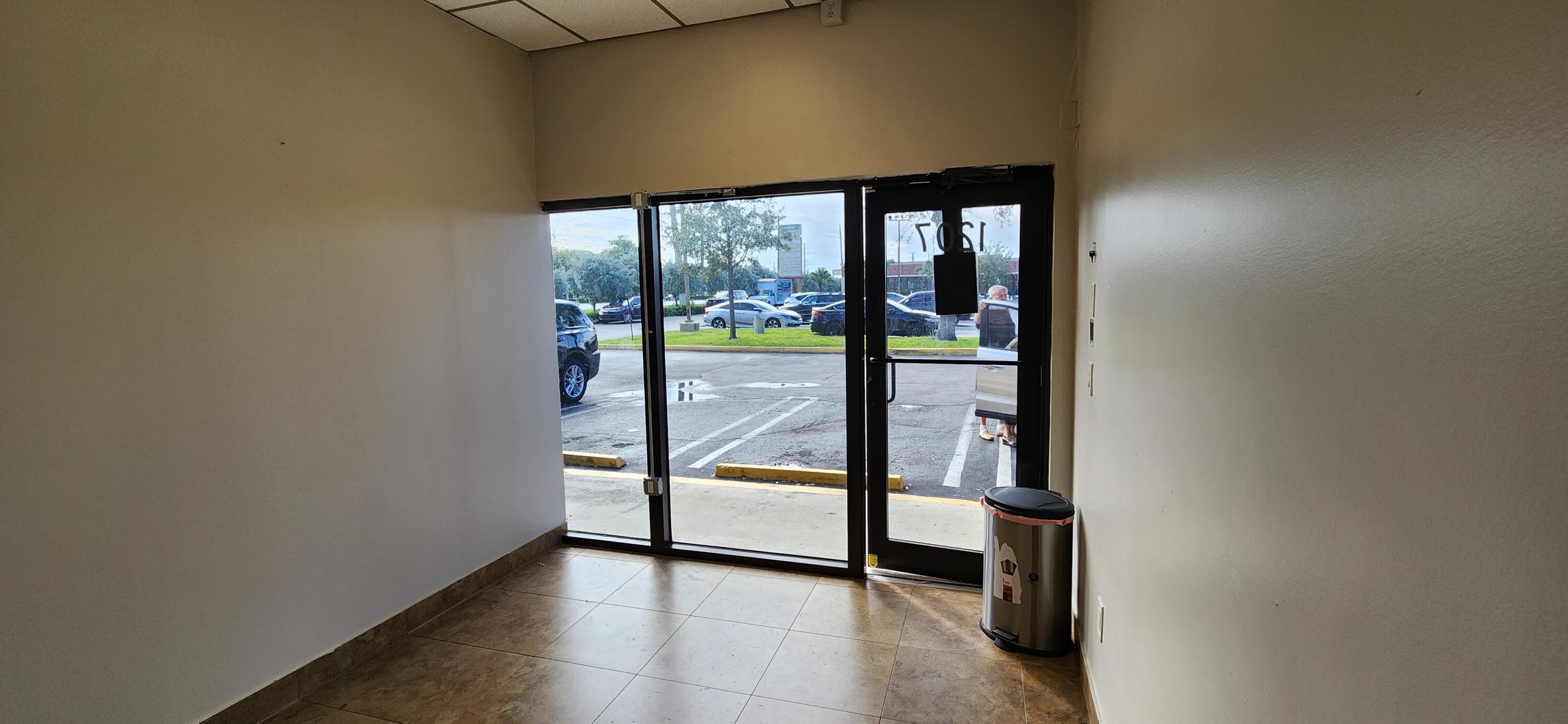 1207 S Powerline Road, Pompano Beach, FL 33069 — photo 3 of 11