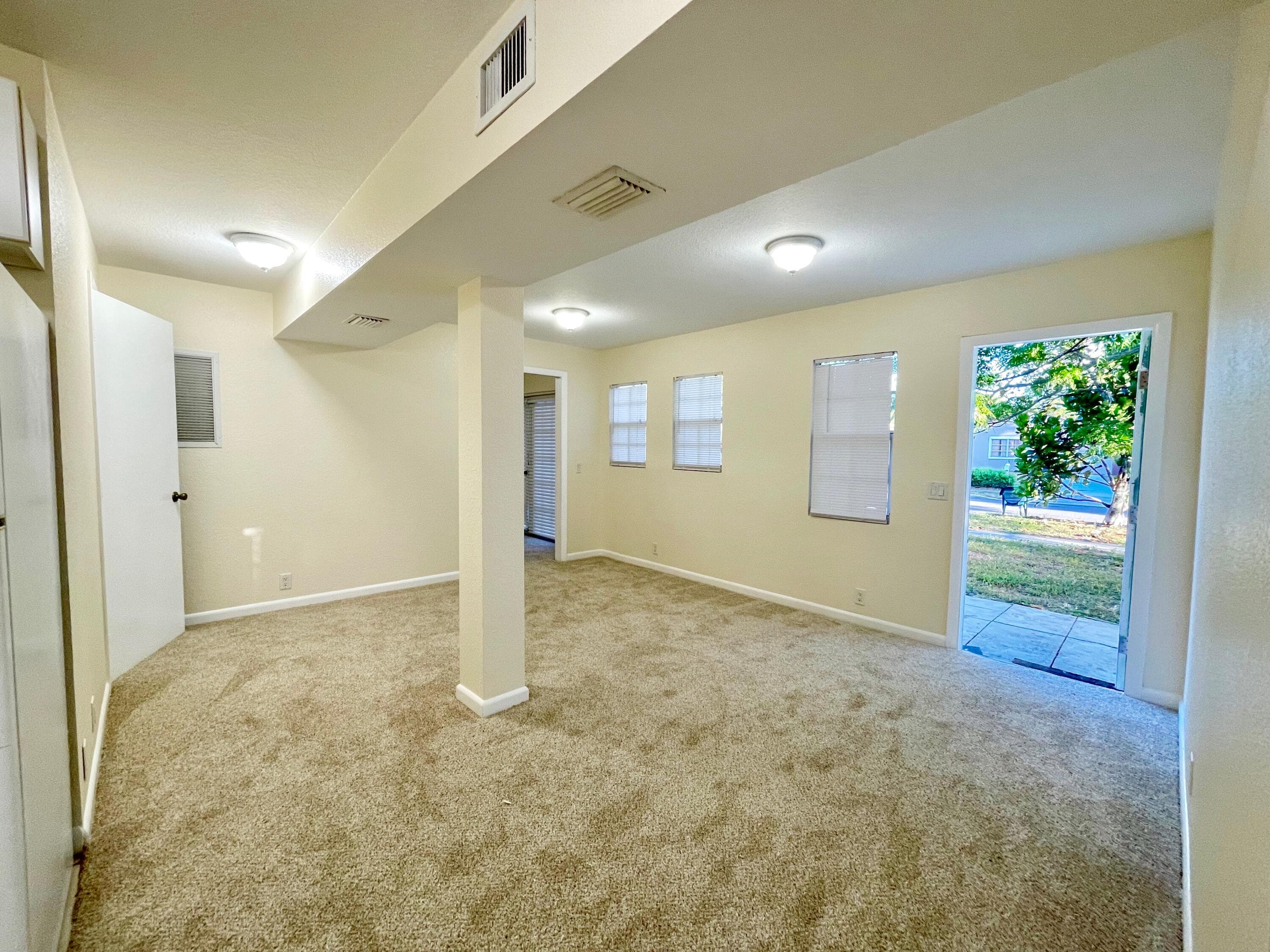 5555 Garden Avenue Sfh With A Detached Apt. Bldg., West Palm Beach, FL 33405 — photo 20 of 39