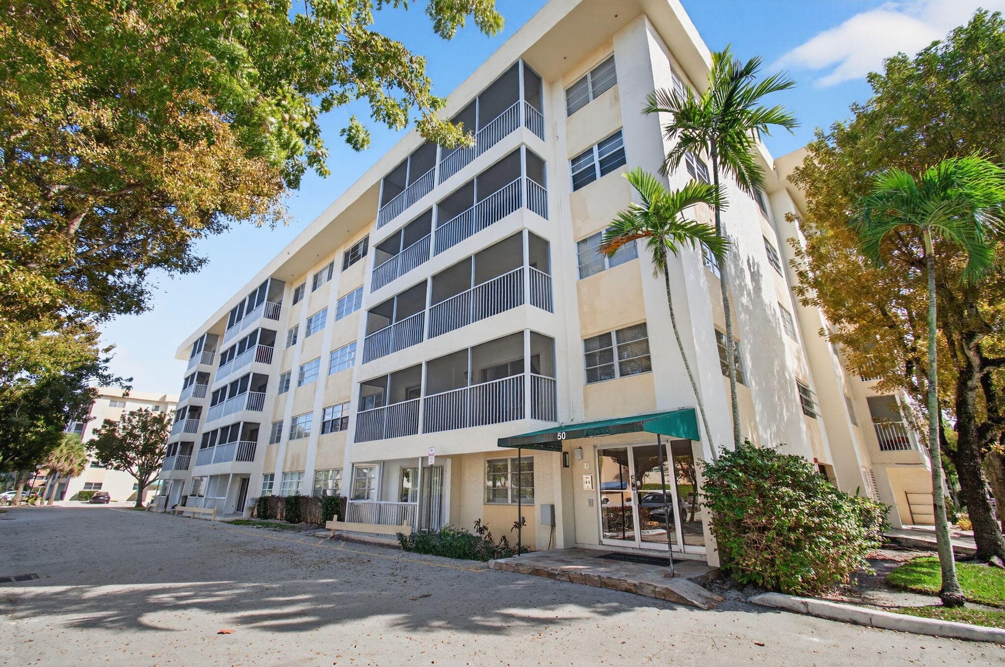 50 SW 3rd Avenue 311, Boca Raton, FL 33432 — photo 54 of 65