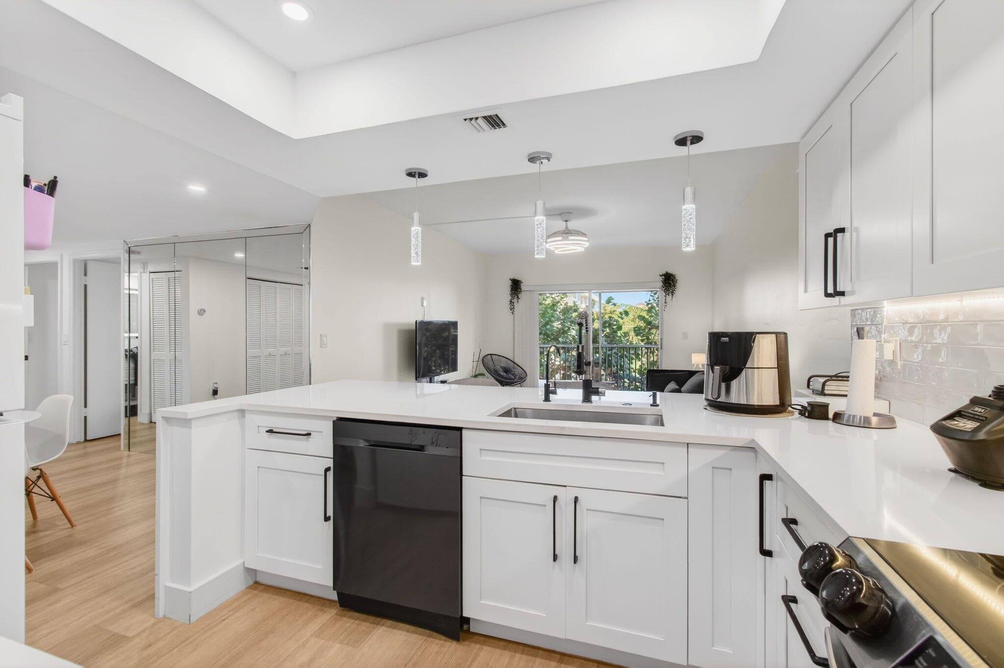 50 SW 3rd Avenue 311, Boca Raton, FL 33432 — photo 27 of 65
