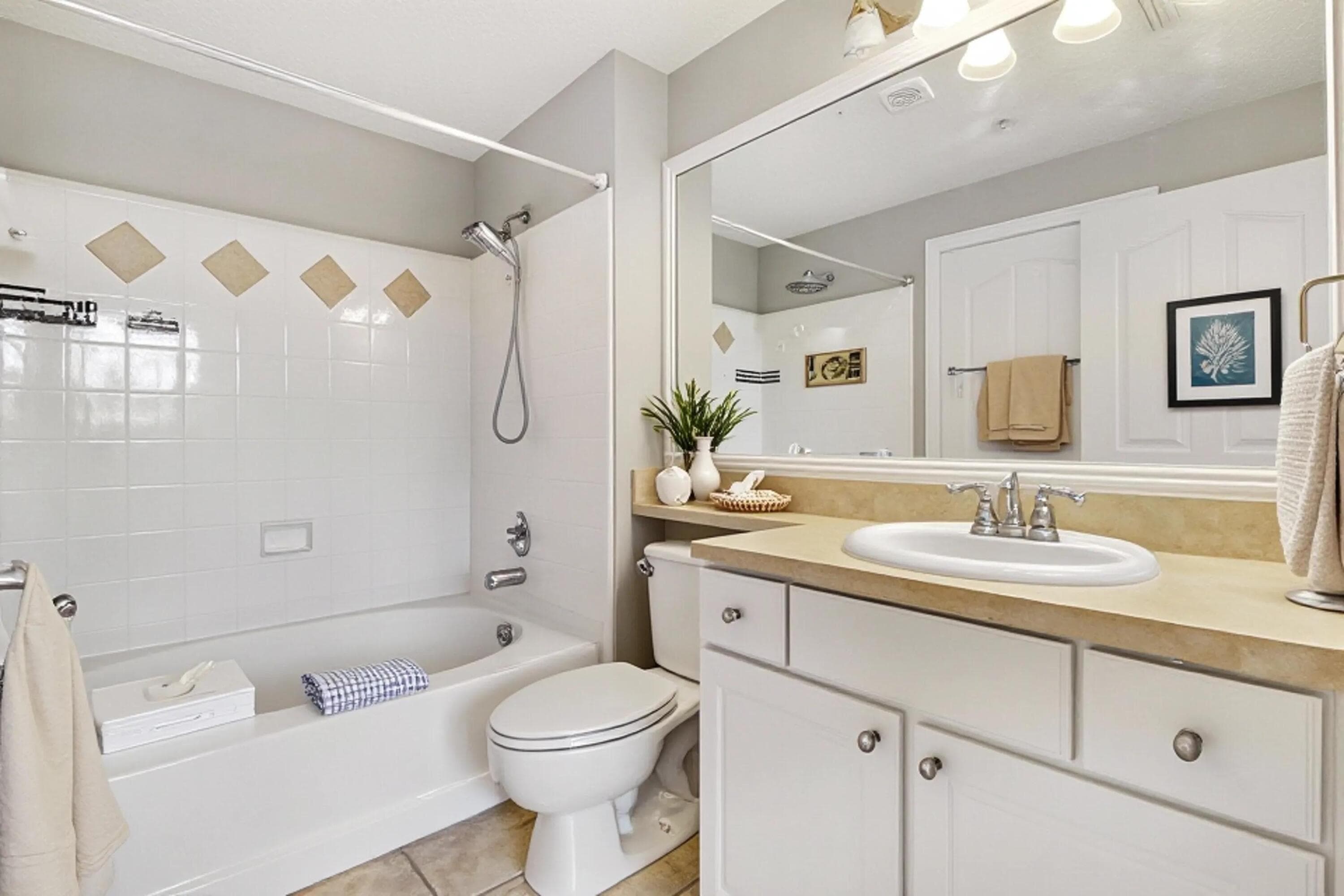 2309 Myrtlewood Circle E 2309, Palm Beach Gardens, FL 33418 — photo 7 of 36