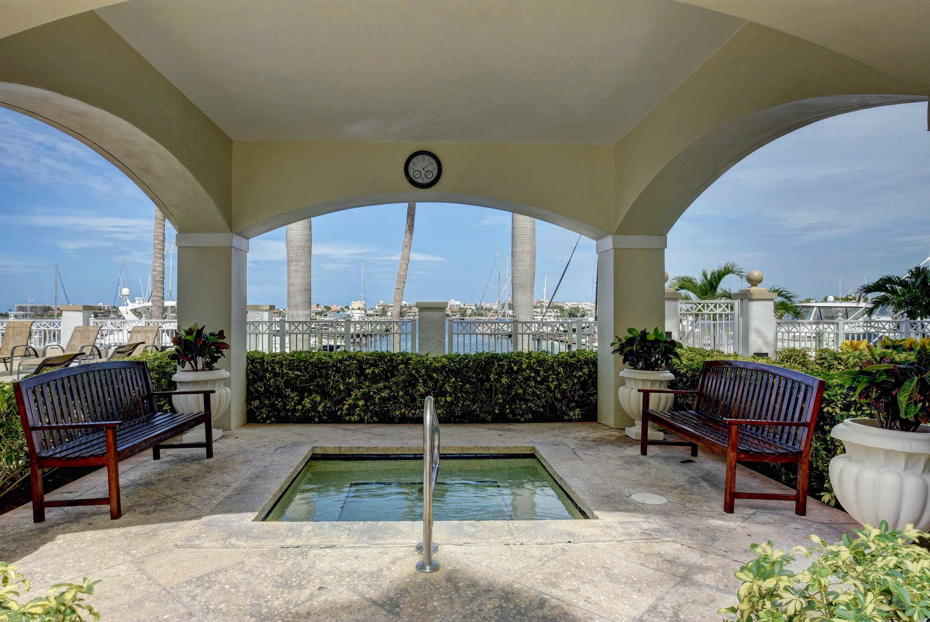 806 E Windward Way 524, Lantana, FL 33462 — photo 32 of 44
