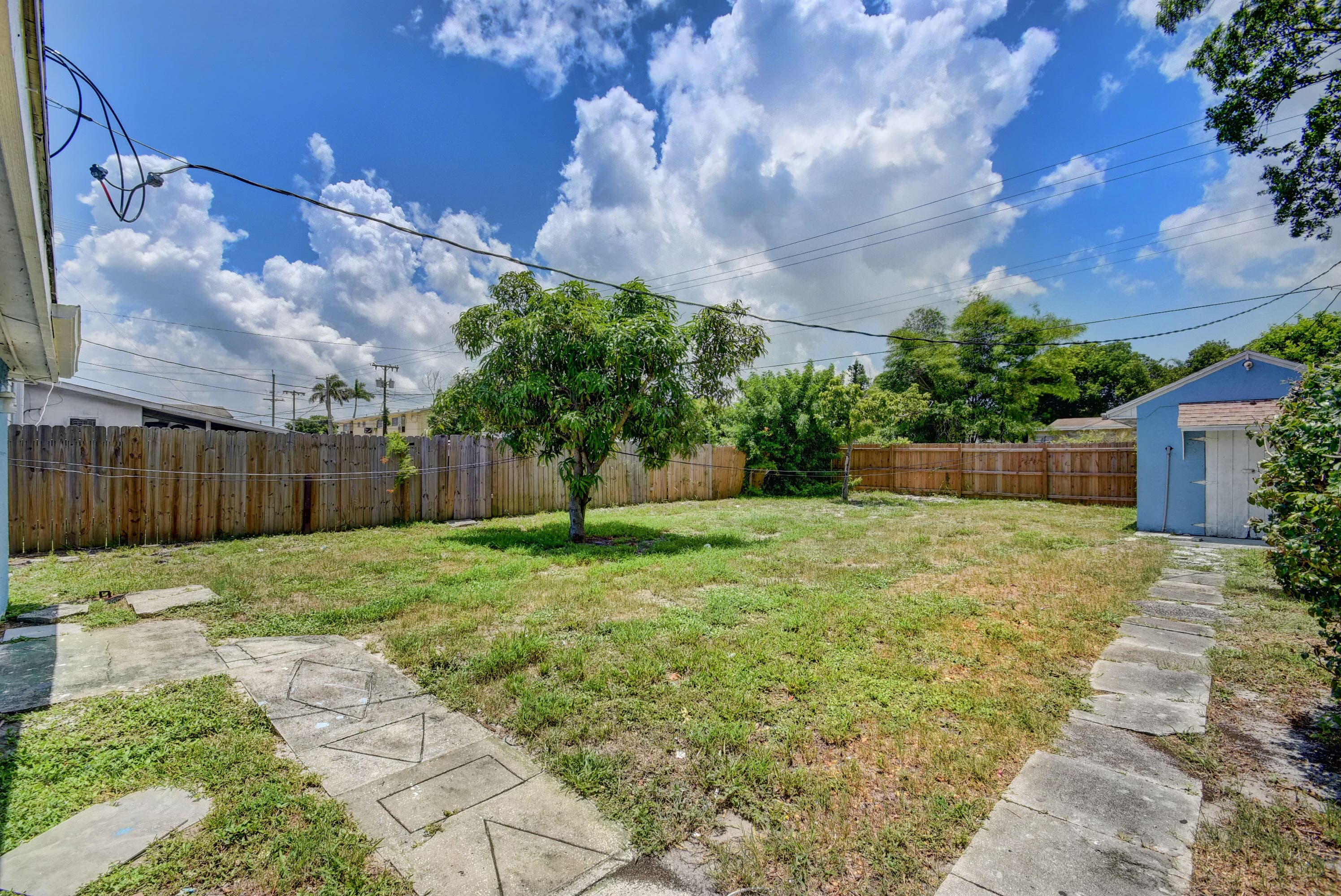 1109 S E Street, Lake Worth Beach, FL 33460 — photo 3 of 25