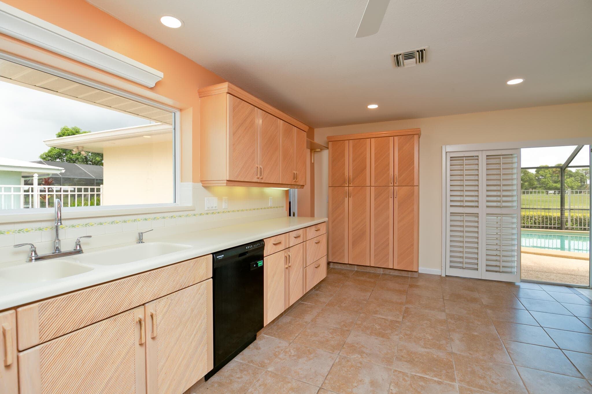 1491 SE Sunshine Avenue, Port St. Lucie, FL 34952 — photo 12 of 25