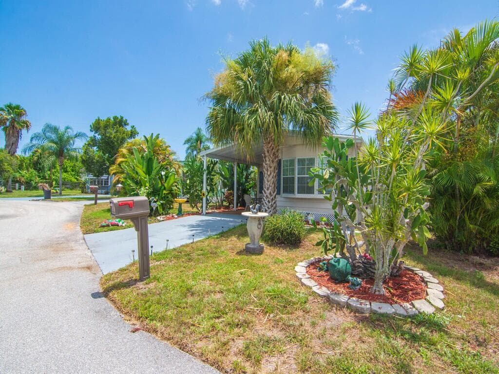 1 Castilla Lane, Port St. Lucie, FL 34952 — photo 11 of 37