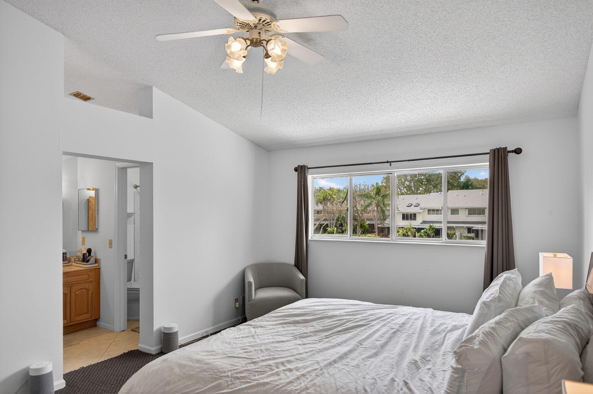 2274 Discovery Circle W 2274, Deerfield Beach, FL 33442 — photo 10 of 21