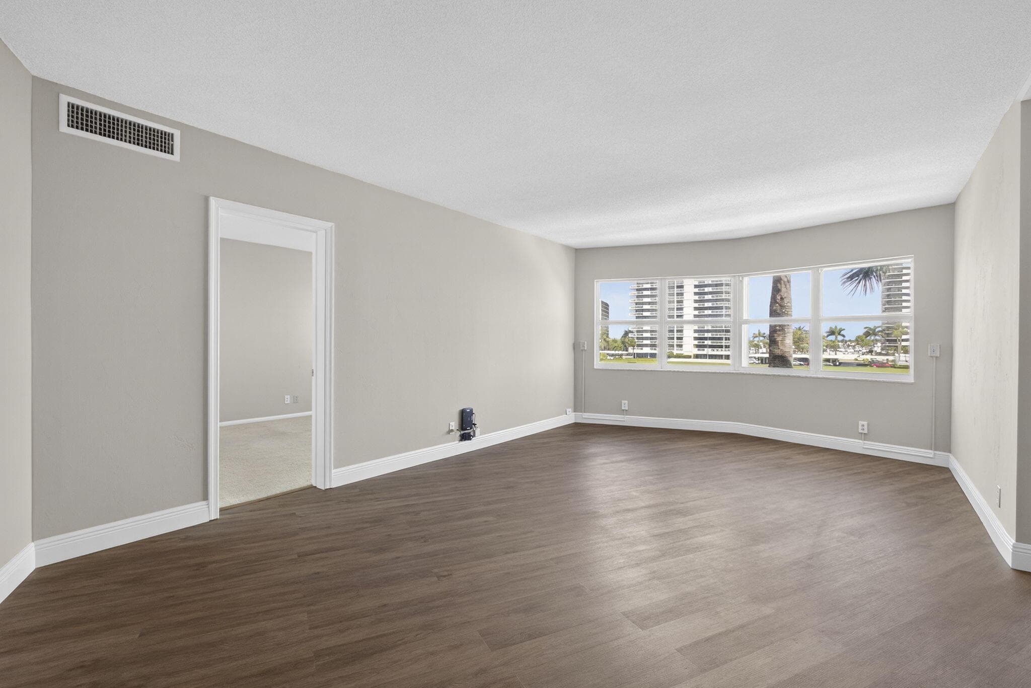 28 Yacht Club Drive 309, North Palm Beach, FL 33408 — photo 14 of 26