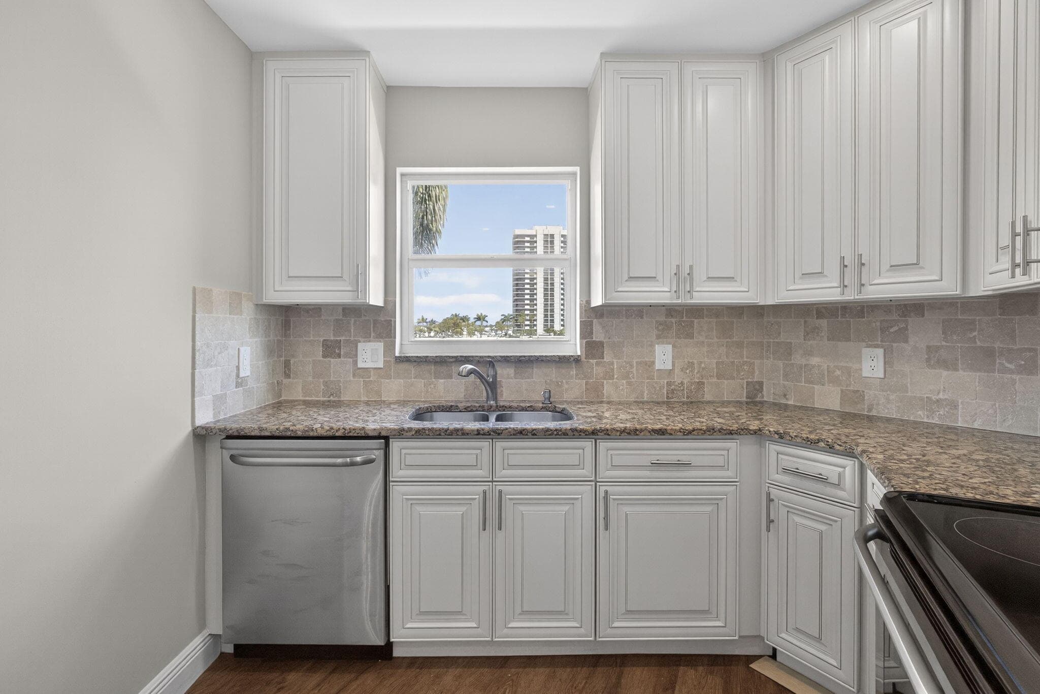 28 Yacht Club Drive 309, North Palm Beach, FL 33408 — photo 8 of 26