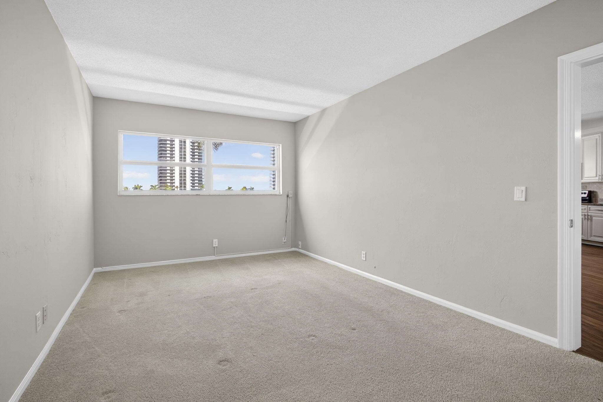 28 Yacht Club Drive 309, North Palm Beach, FL 33408 — photo 11 of 26