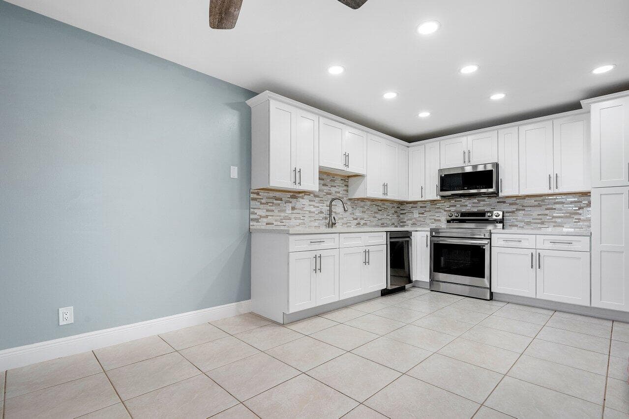 1740 NW 19th Terrace 204, Delray Beach, FL 33445 — photo 26 of 36