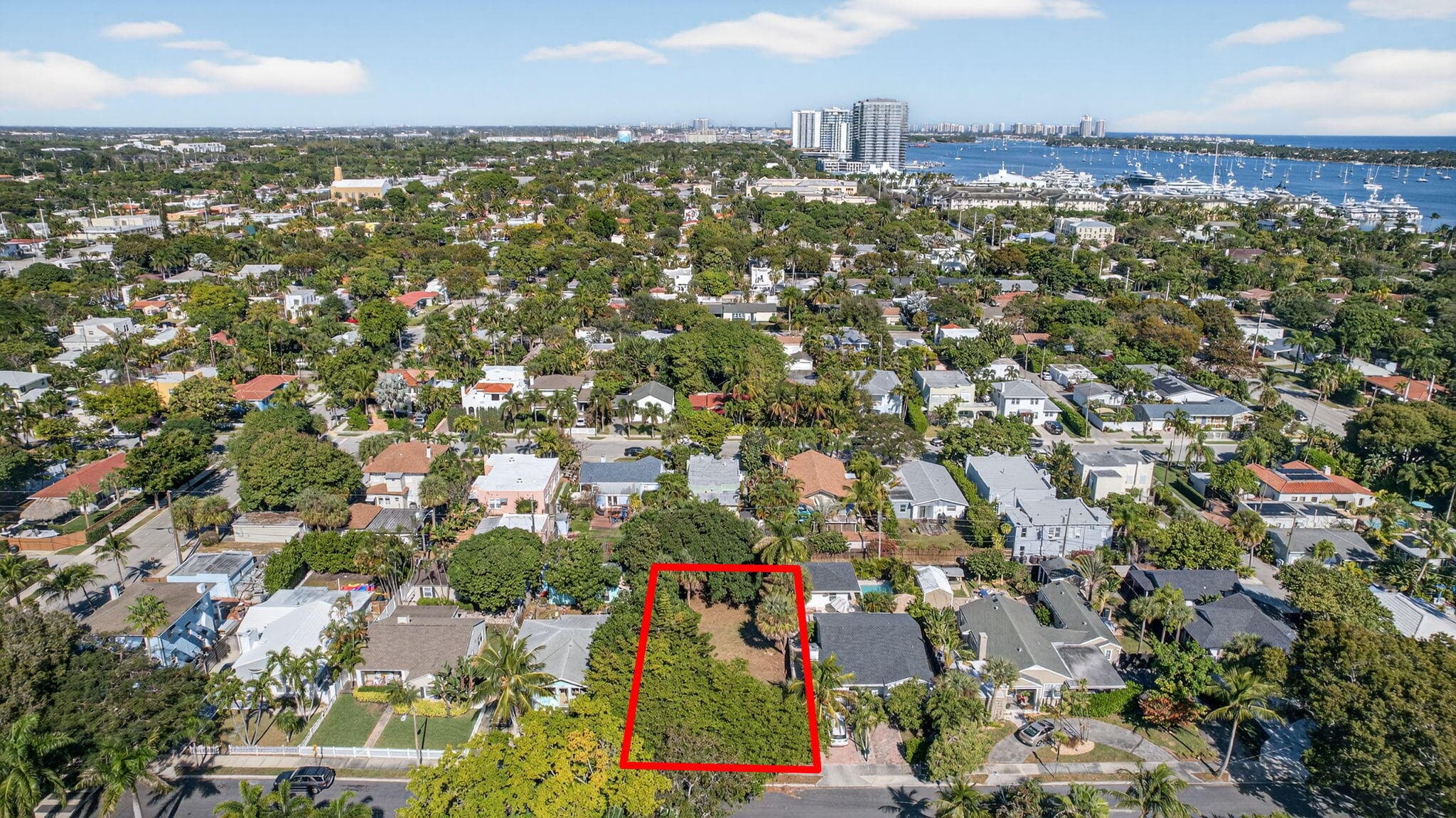427 32nd Street, West Palm Beach, FL 33407 — photo 1 of 10