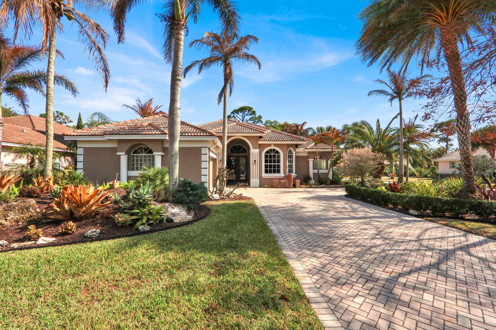 8052 Links Way, Port St. Lucie, FL 34986 — photo 7 of 71