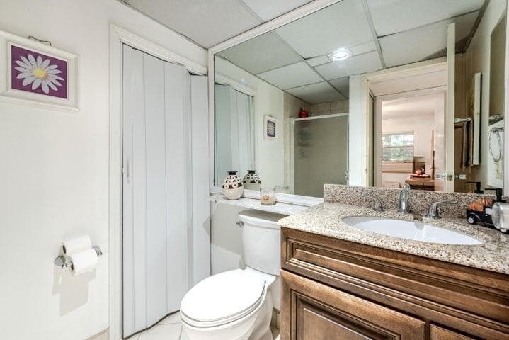 657 Brittany N, Delray Beach, FL 33446 — photo 18 of 41