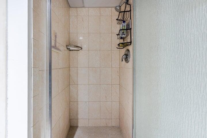657 Brittany N, Delray Beach, FL 33446 — photo 20 of 41