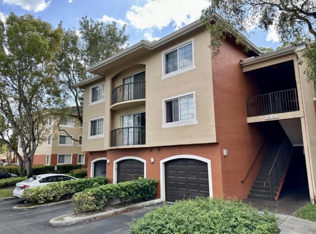 4191 N Haverhill Road 405, West Palm Beach, FL 33417 — photo 3 of 86