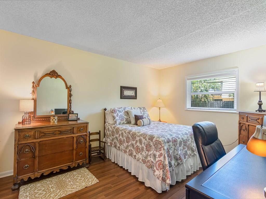 1166 6th Avenue B7, Vero Beach, FL 32960 — photo 14 of 22