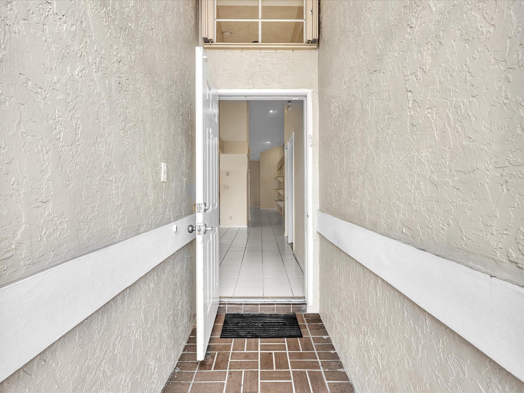 9165 Vineland Court Apt. C, Boca Raton, FL 33496 — photo 4 of 50