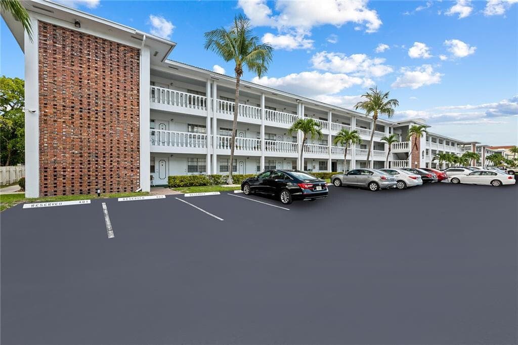 5201 NE 24th Terrace A201, Fort Lauderdale, FL 33308 — photo 11 of 21