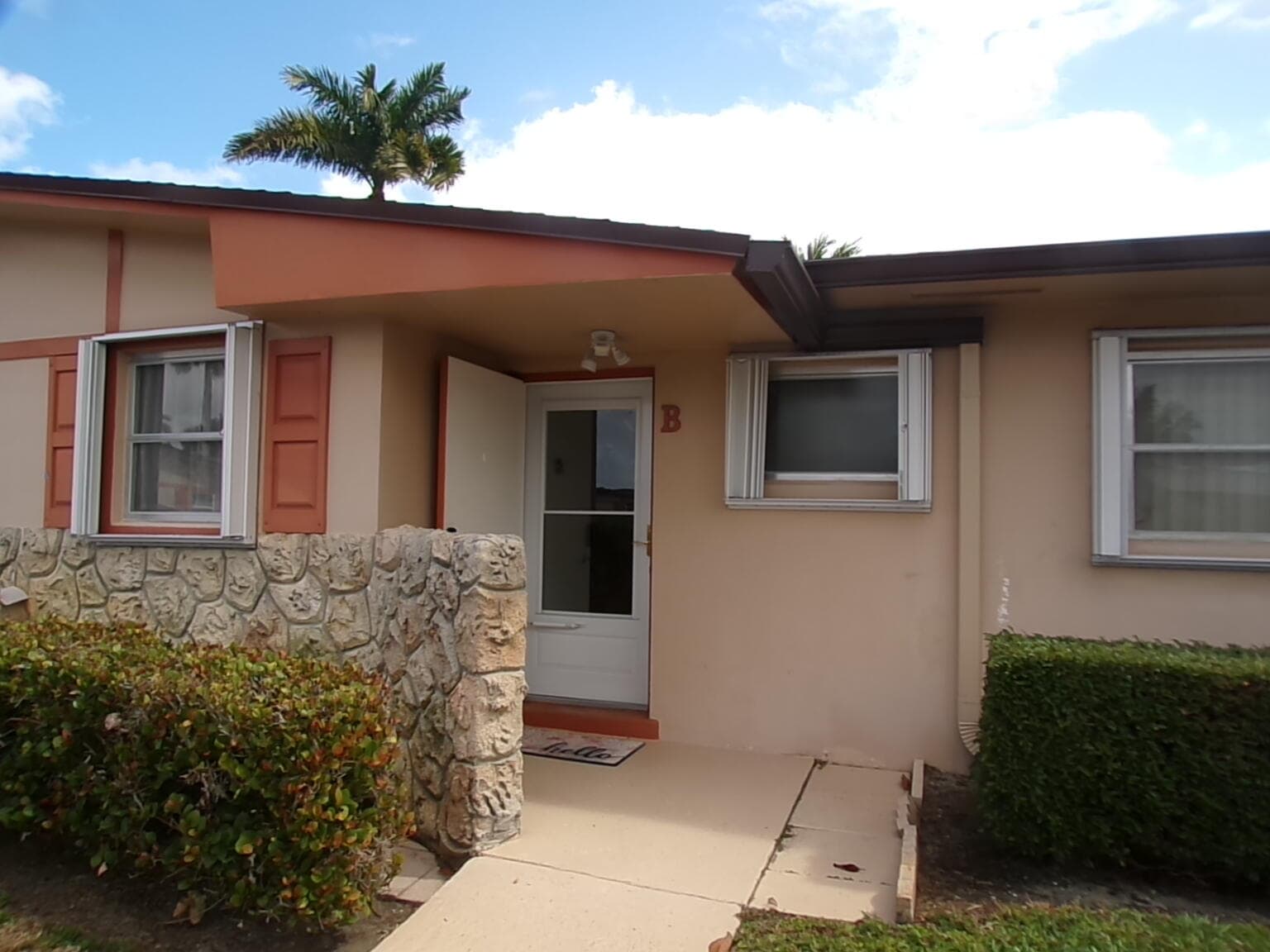 2965 Crosley Drive W B, West Palm Beach, FL 33415 — photo 1 of 12