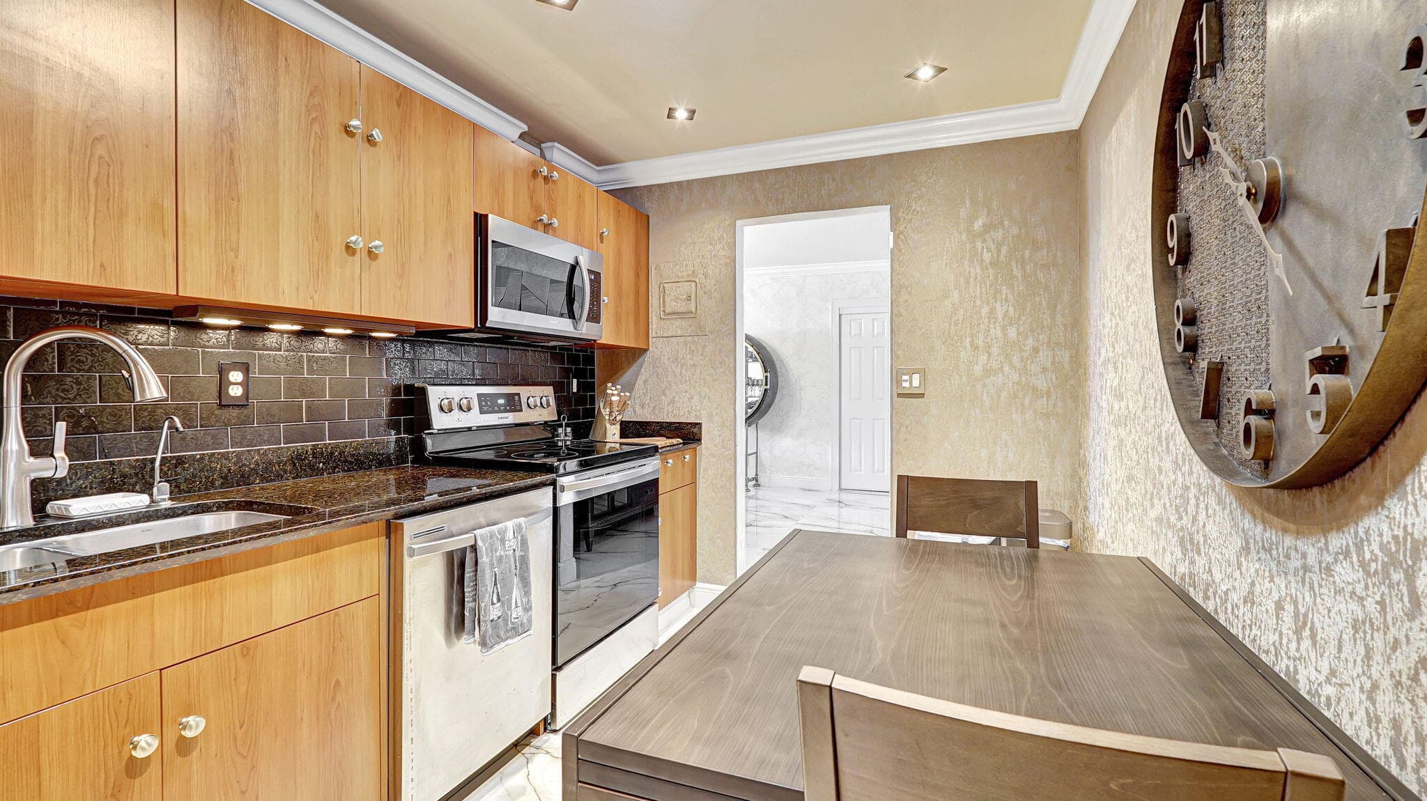 3000 S Ocean Drive 920, Hollywood, FL 33019 — photo 20 of 57