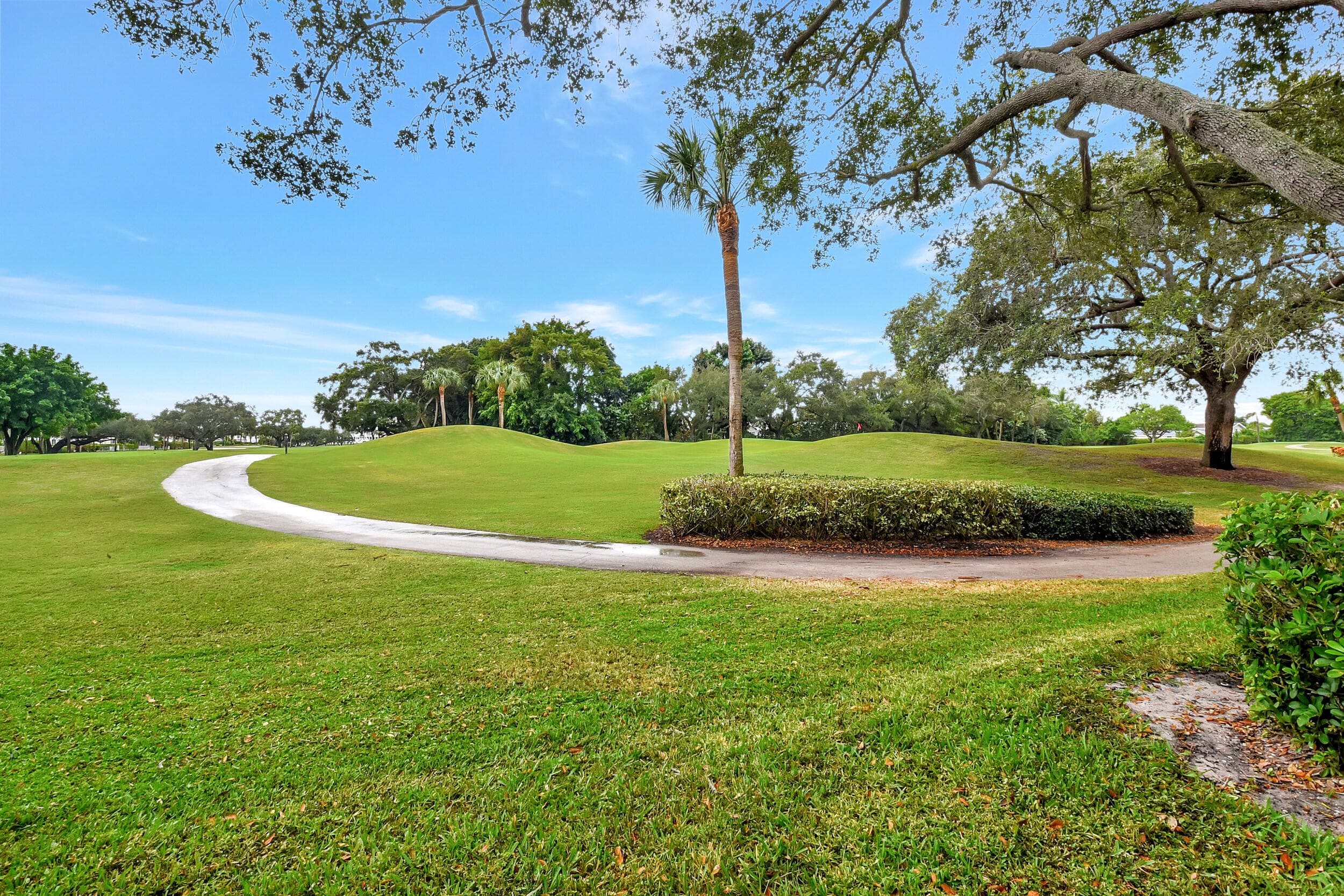 17396 Boca Club Boulevard 104, Boca Raton, FL 33487 — photo 32 of 40