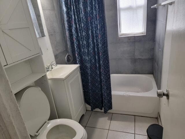 400 NW 18th Avenue, Fort Lauderdale, FL 33311 — photo 5 of 6