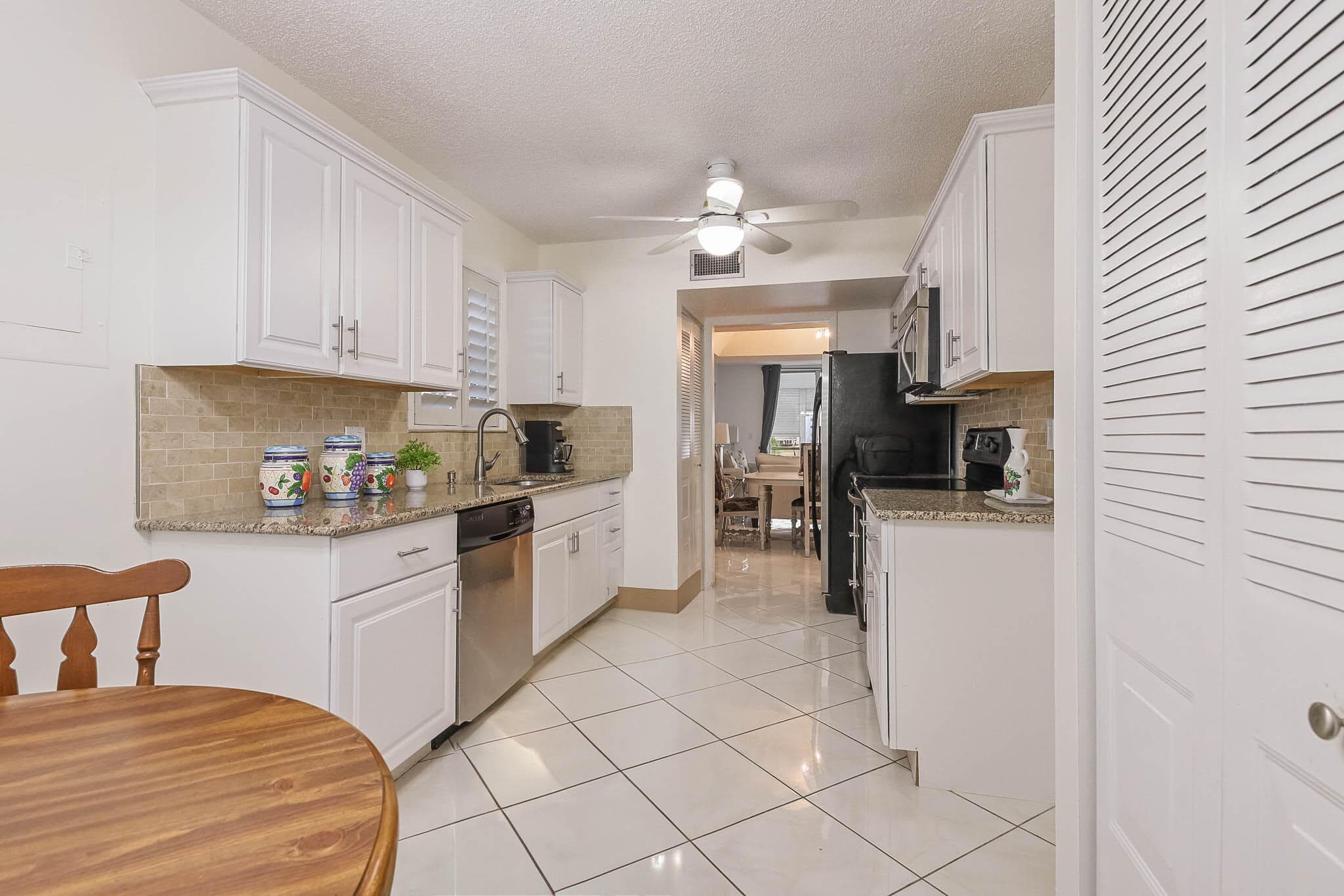 6850 10th Avenue N 206, Lake Worth, FL 33467 — photo 8 of 30