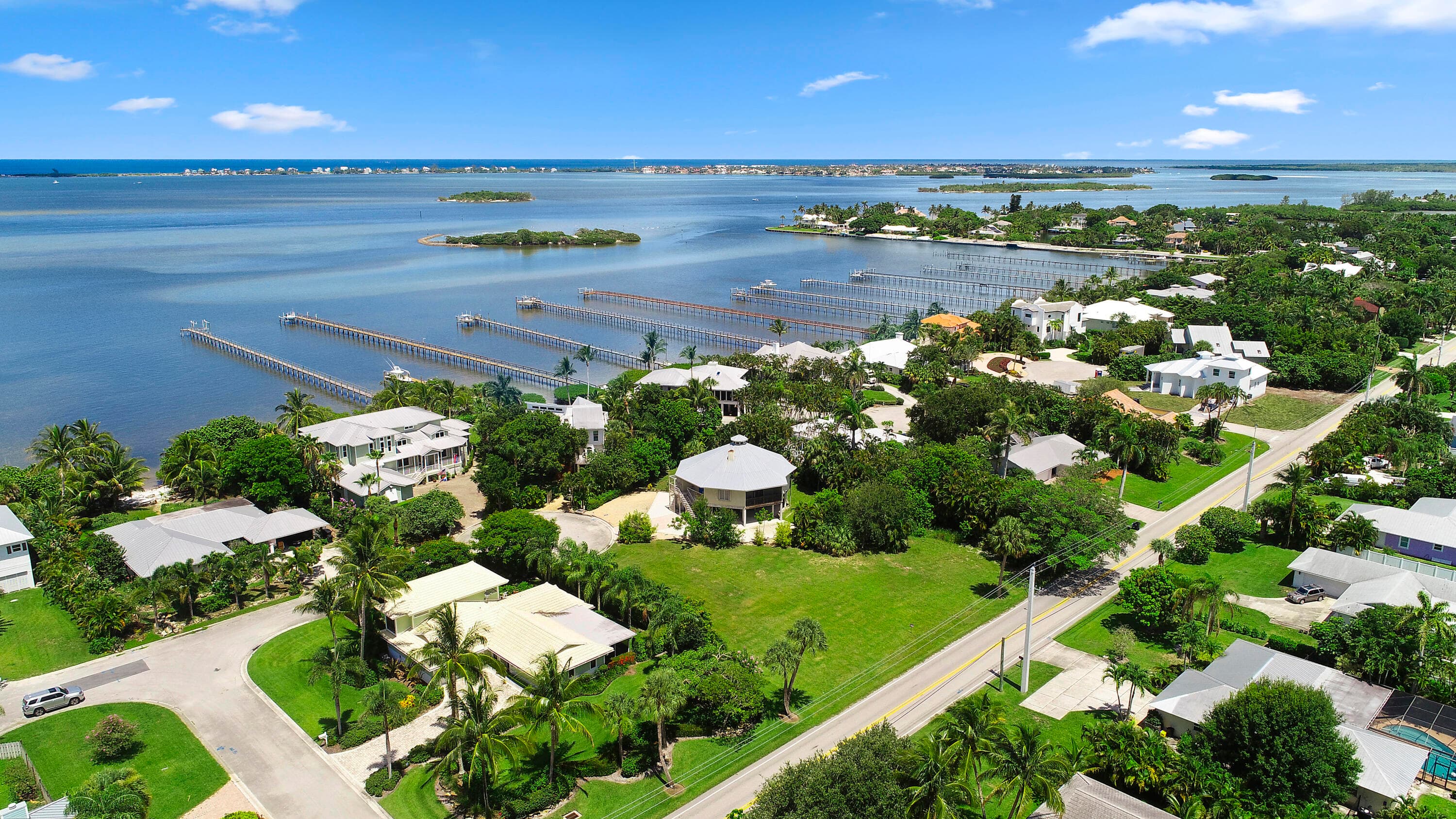 18 Cranes Nest, Sewalls Point, FL 34996 — photo 3 of 16