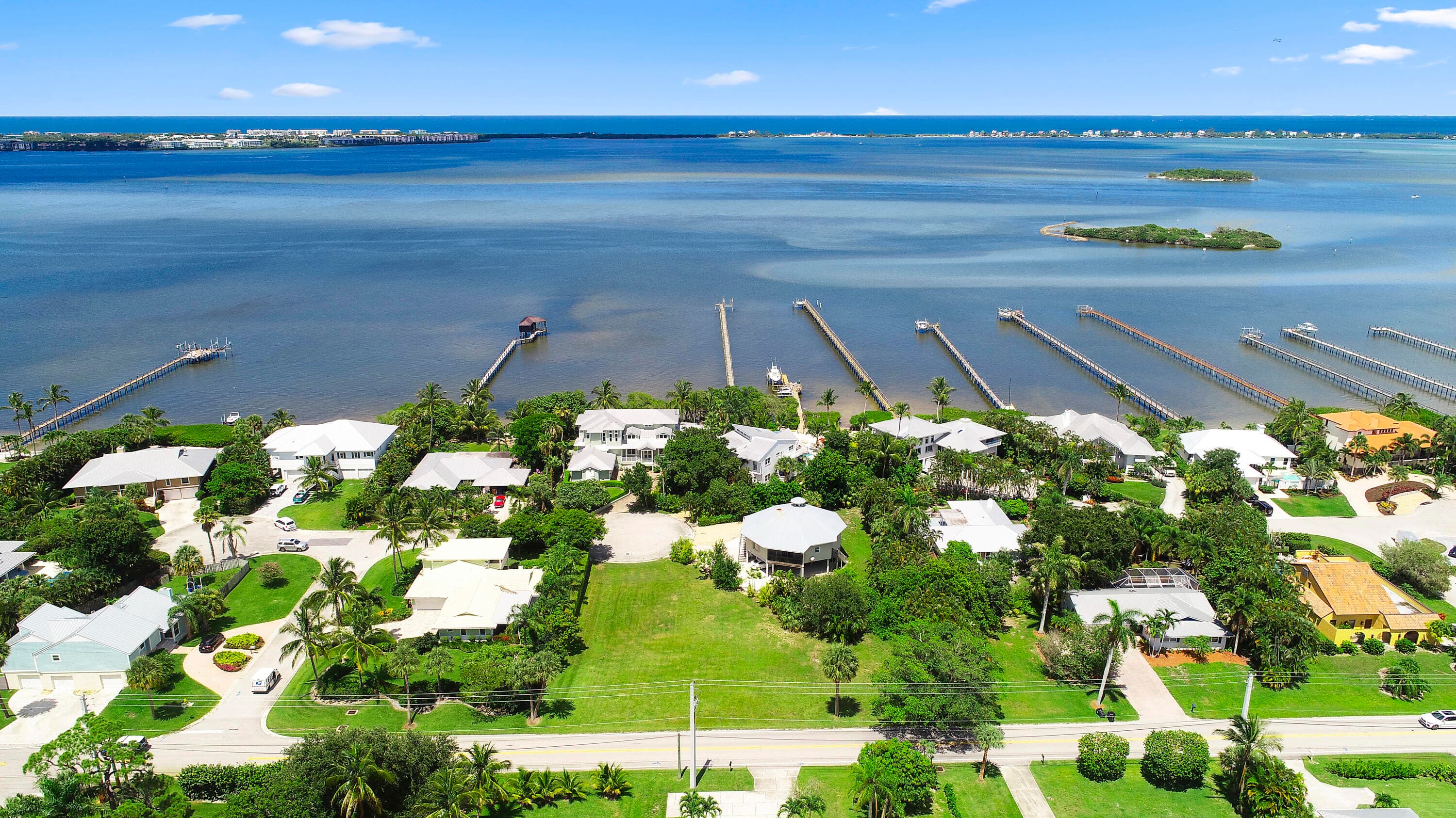 18 Cranes Nest, Sewalls Point, FL 34996 — photo 11 of 16