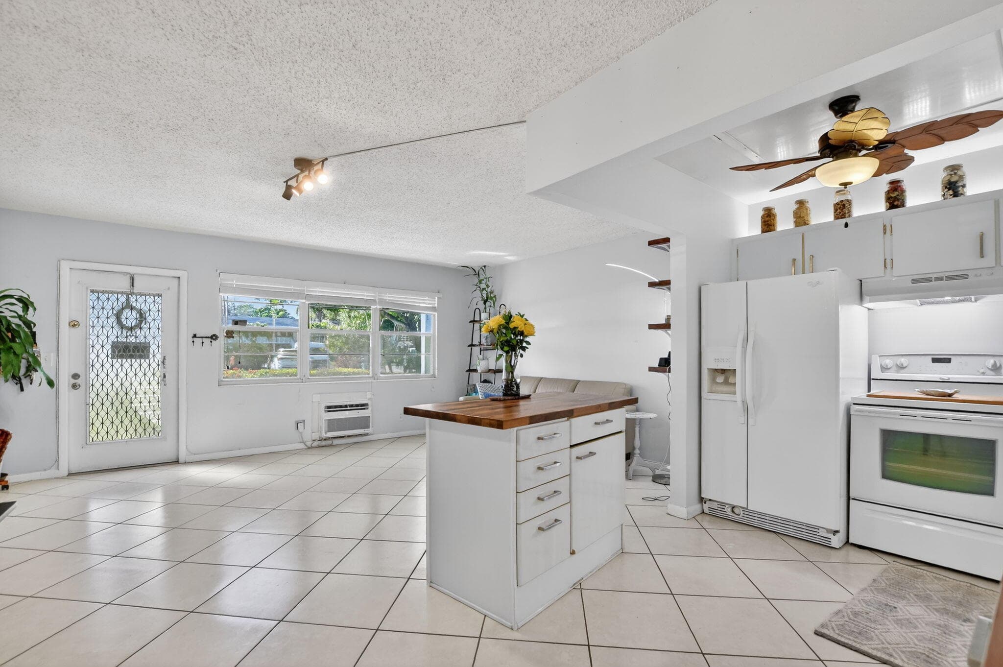 290 Oakridge Q 290, Deerfield Beach, FL 33442 — photo 13 of 31