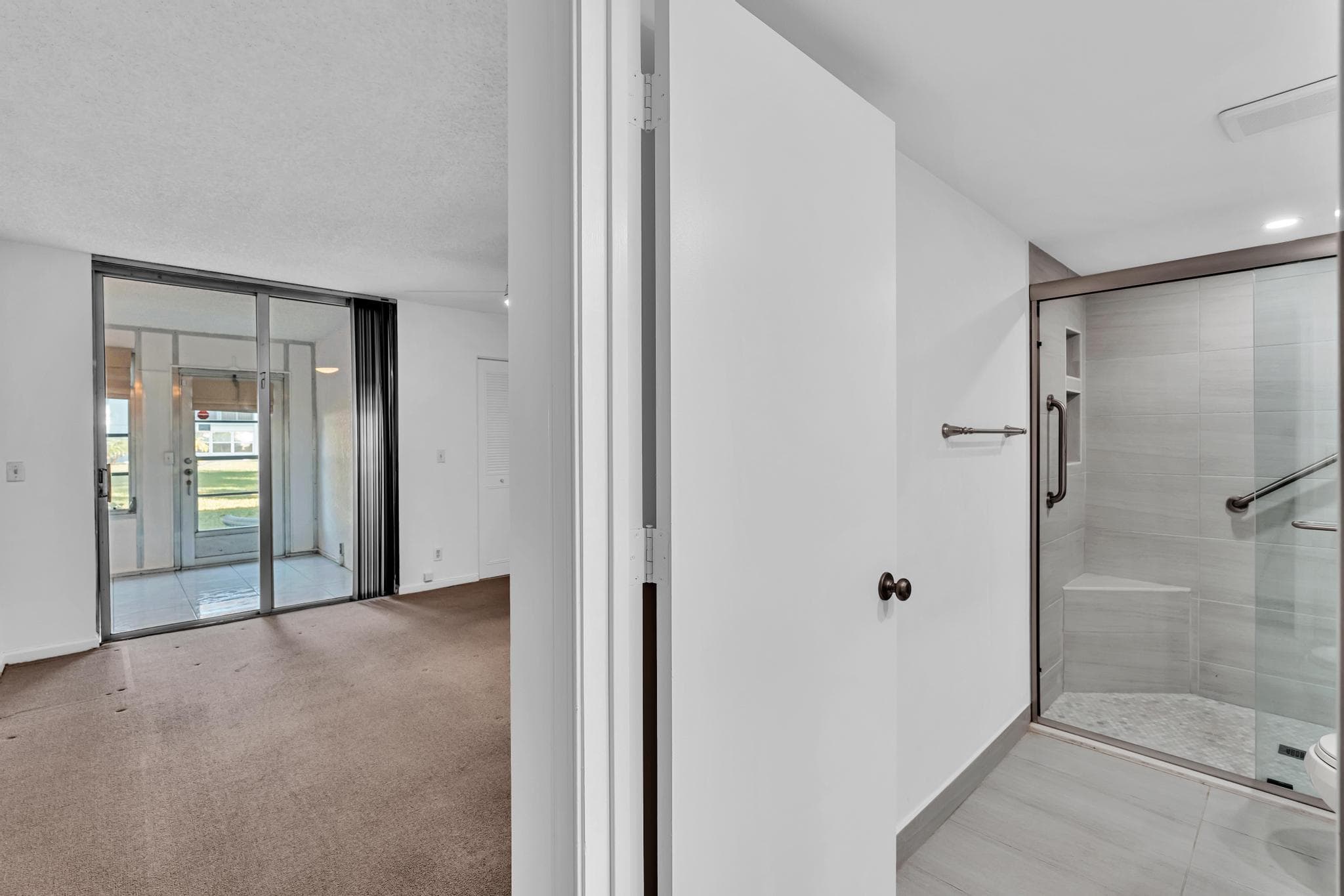 6650 S Oriole Boulevard 1040, Delray Beach, FL 33446 — photo 12 of 46