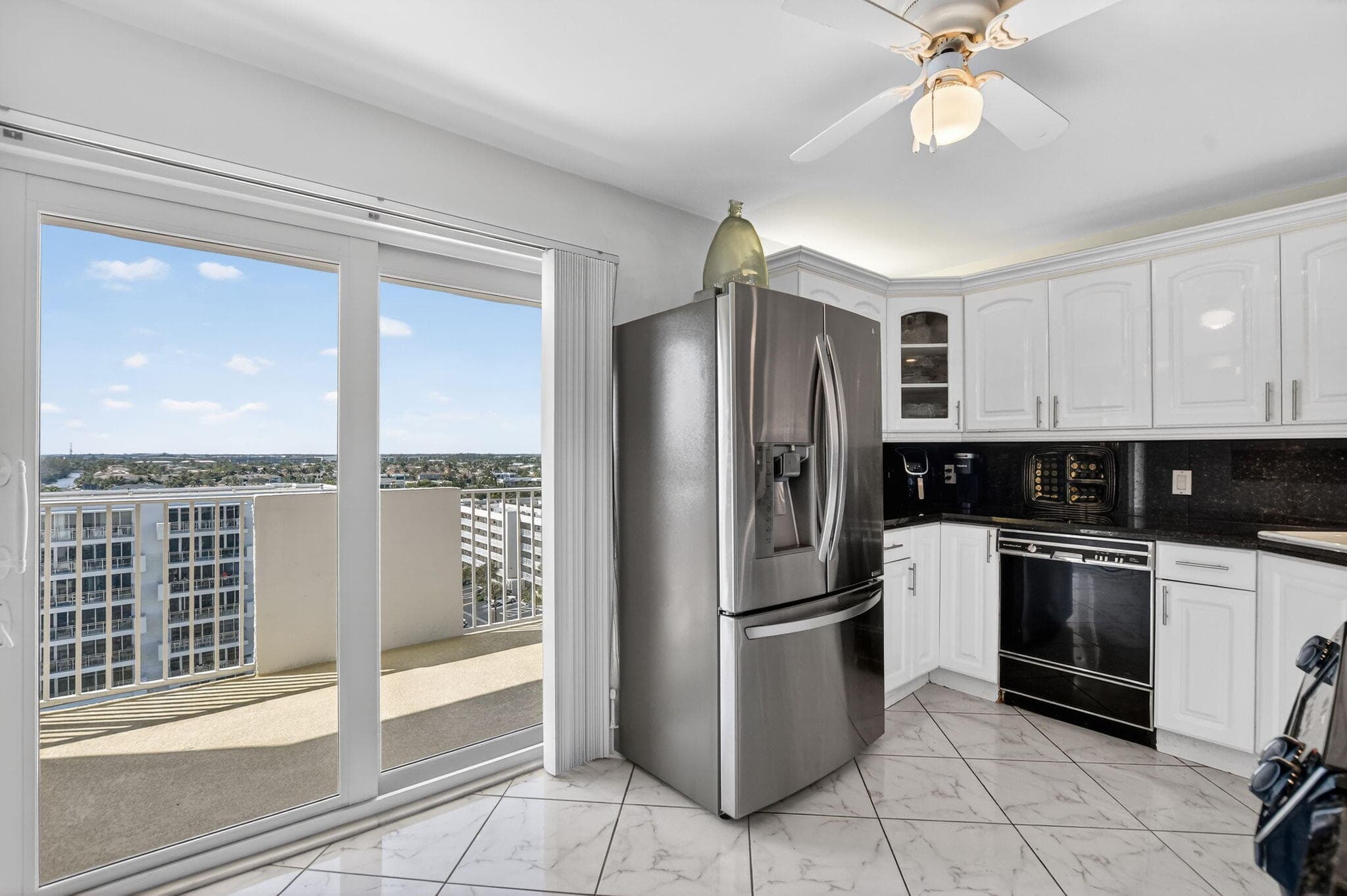 3000 S Ocean Boulevard 1004, Boca Raton, FL 33432 — photo 11 of 56