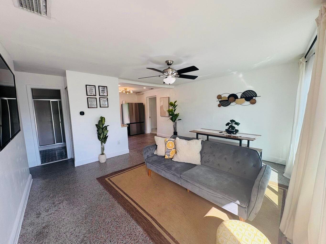2711 NE 11th Terrace, Pompano Beach, FL 33064 — photo 6 of 20