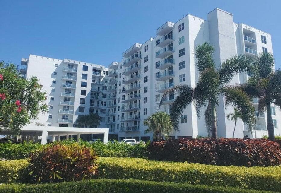 3450 S Ocean Boulevard 224, Palm Beach, FL 33480 — photo