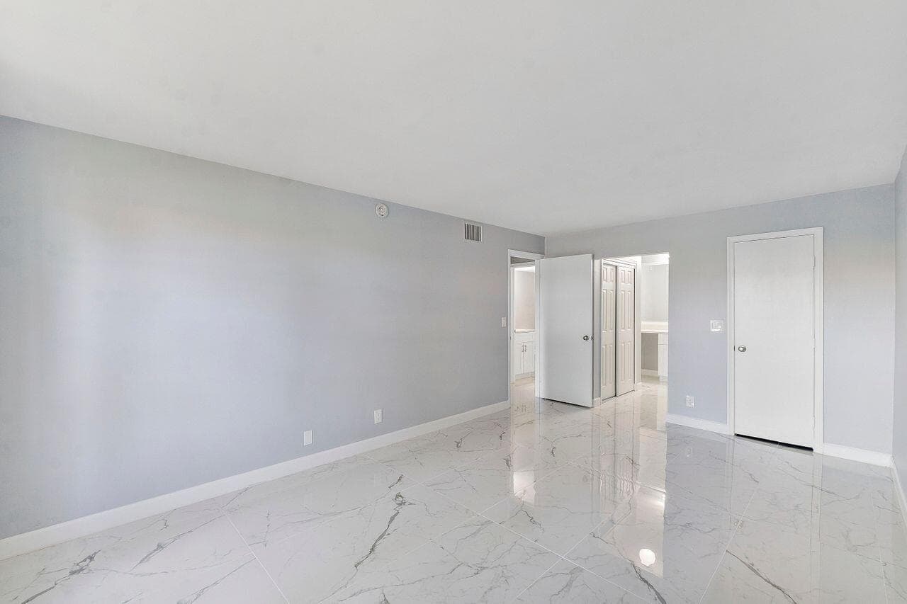 9960 Pineapple Tree Drive 107, Boynton Beach, FL 33436 — photo 13 of 35