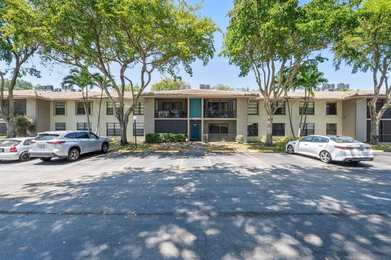 9960 Pineapple Tree Drive 107, Boynton Beach, FL 33436 — photo 29 of 35